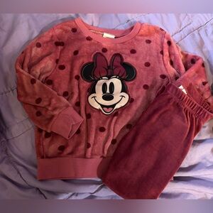 5t girls Minnie Mouse outfit